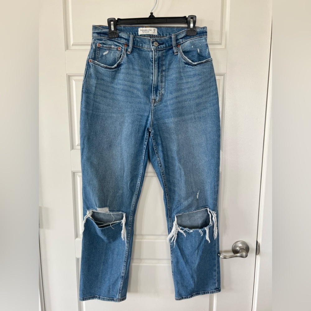 Abercrombie ankle length distressed jeans